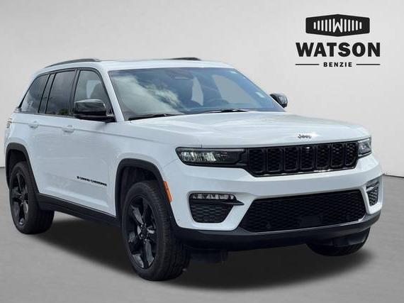 JEEP GRAND CHEROKEE 2025 1C4RJHBGXSC297695 image JEEP GRAND CHEROKEE 2025 1C4RJHBGXSC297695 image